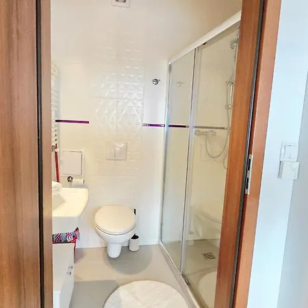 Family Raj Pod Sosnami Centrum Miasta! דירה שצ'קלארסקה פוראובה